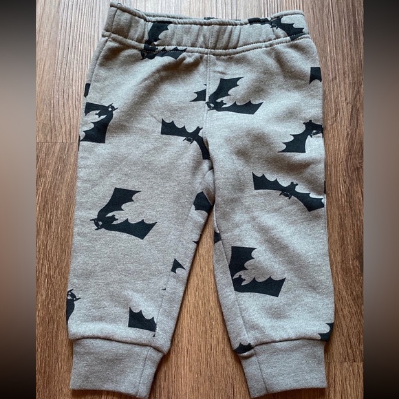 Cat & Jack “Boo” Pumpkin & Bat Outfit- New! 12 Months - Picture 5 of 5